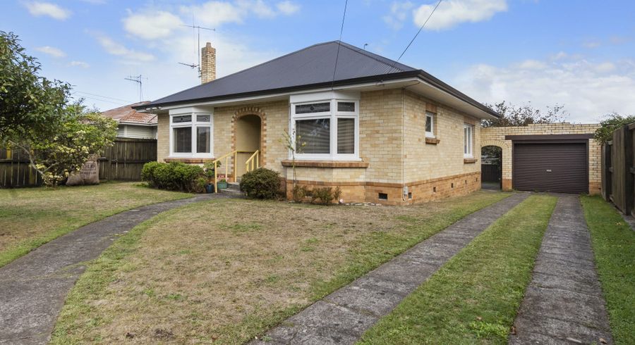  at 157 Grey Street, Hamilton East, Hamilton