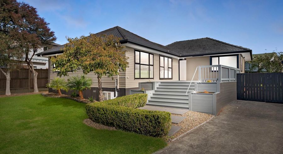  at 5 Ward Crescent, Te Atatu Peninsula, Auckland