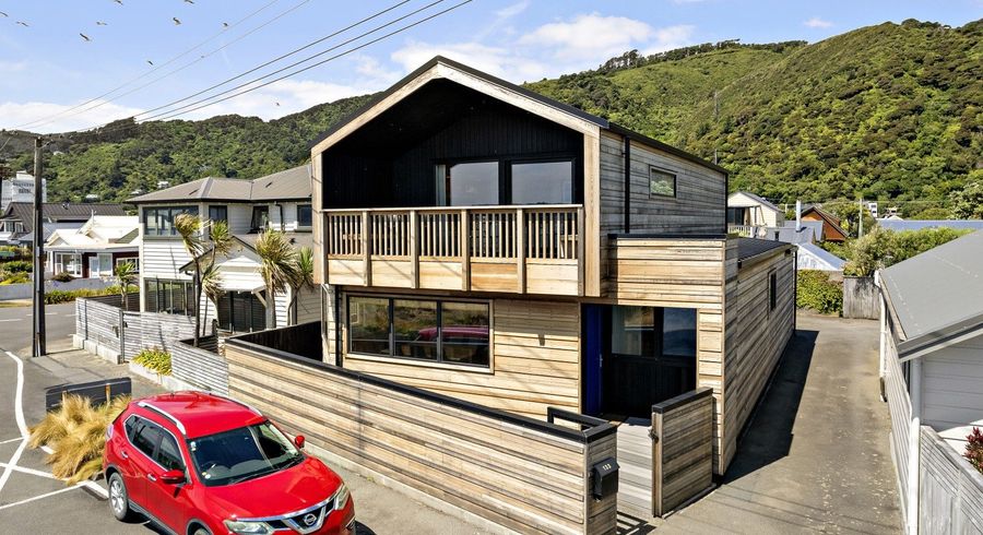  at 133 Marine Parade, Eastbourne, Lower Hutt