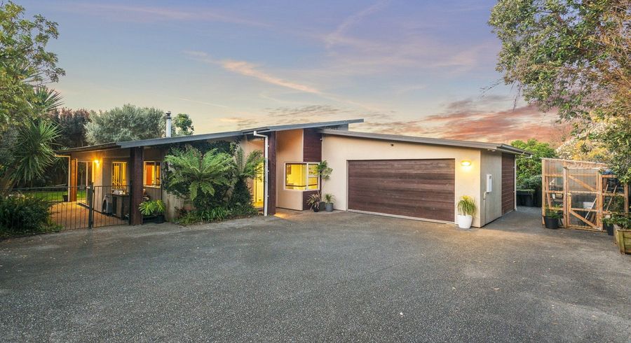  at 104 Rowesdale Drive, Ohauiti, Tauranga, Bay Of Plenty