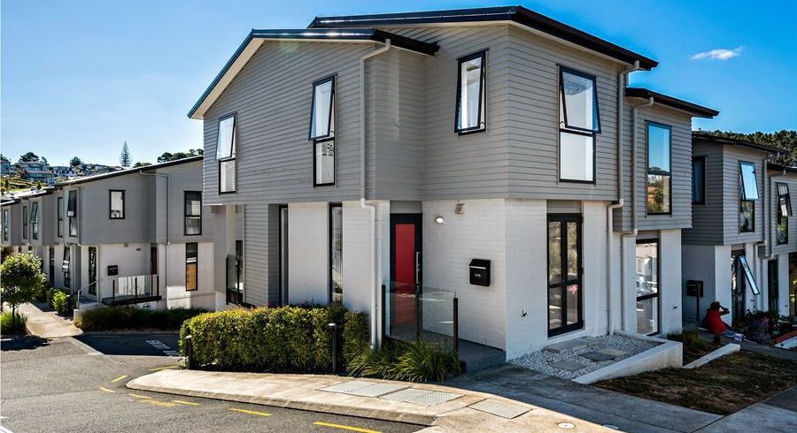  at 5/10 Silver Moon Road Albany Heights, Albany, North Shore City, Auckland