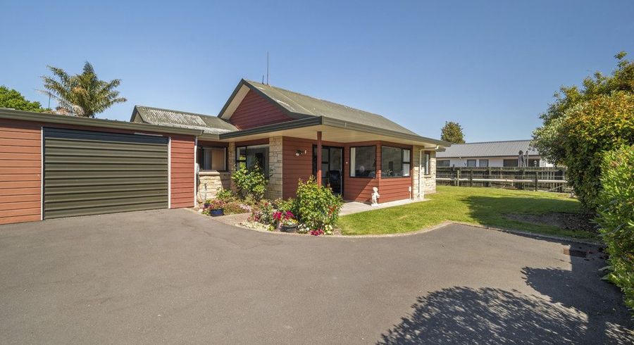  at 10 Robertson Street, Glenholme, Rotorua, Bay Of Plenty