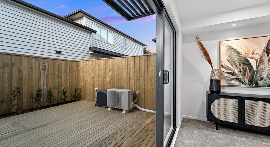  at 6/23 Tudor Road, Henderson, Waitakere City, Auckland