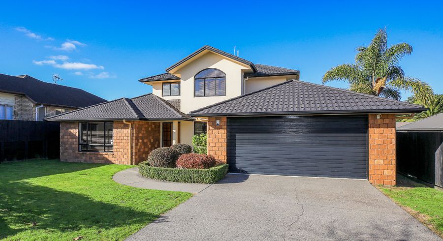  at 14 Parkwood Place, Huntington, Hamilton