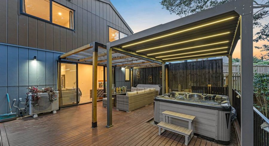  at 11 Pumau Place, Flat Bush, Manukau City, Auckland