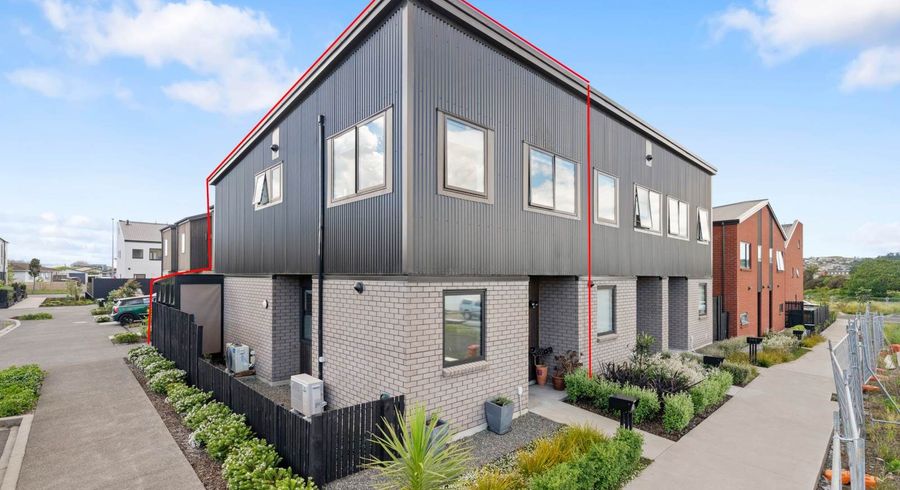  at 102 Te Tihi Street, Wiri, Manukau City, Auckland