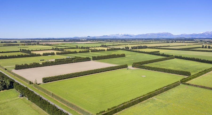  at 298 Burnt Hill Road, Burnt Hill, Oxford