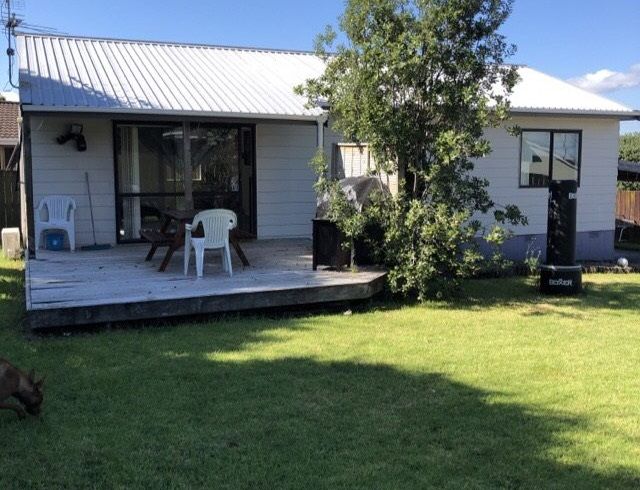  at 15B Whitford Ave, Mount Wellington, Auckland City, Auckland