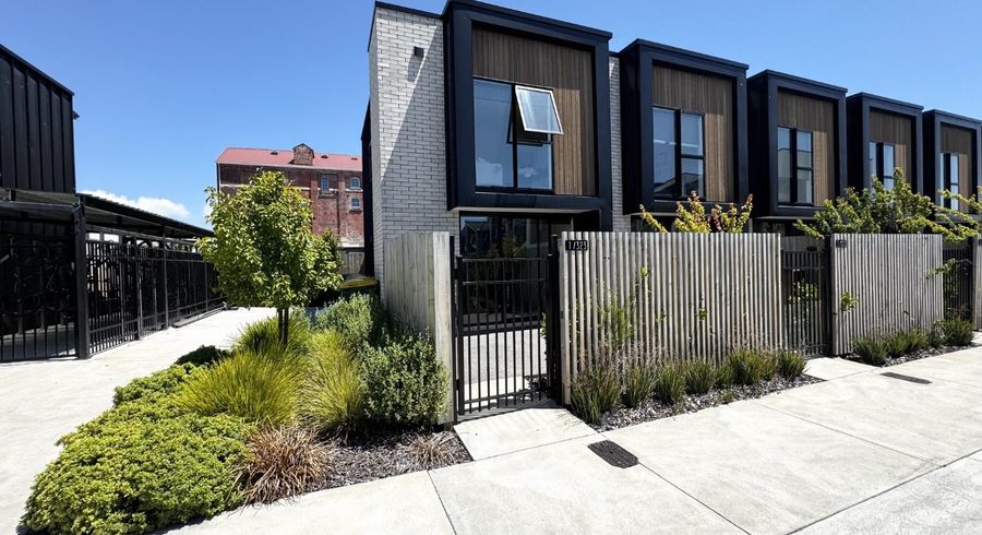  at 1/323 Lincoln Road, Addington, Christchurch City, Canterbury