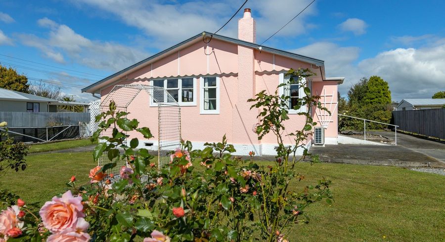  at 104 Cockburn Street, Kuripuni, Masterton