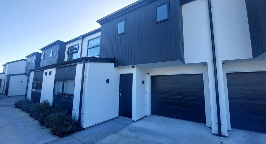  at 2/17 Amuri Street, Hei Hei, Christchurch City, Canterbury