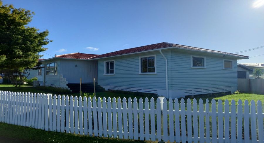  at 4 Lydford Place, Spotswood, New Plymouth, Taranaki