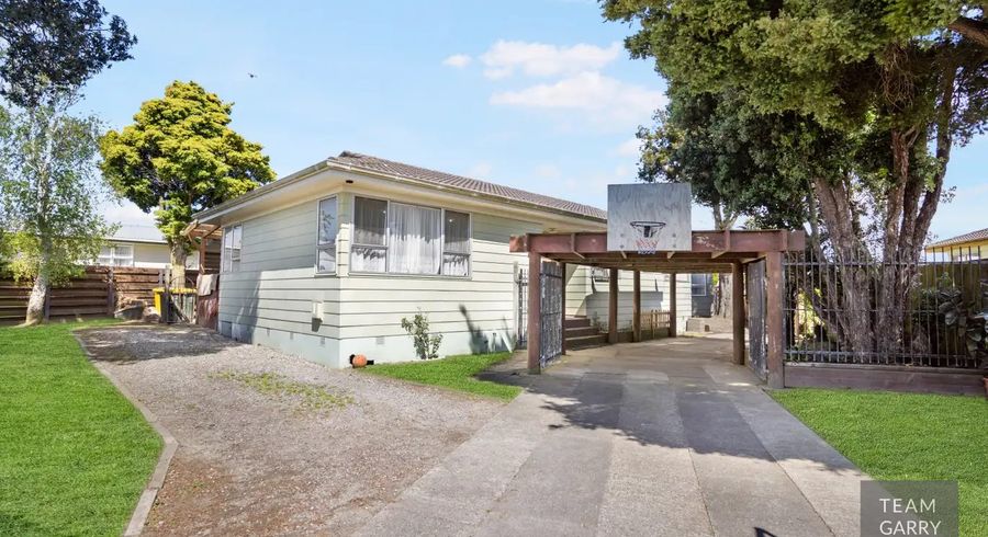  at 7 Garth Place, Manurewa, Manukau City, Auckland