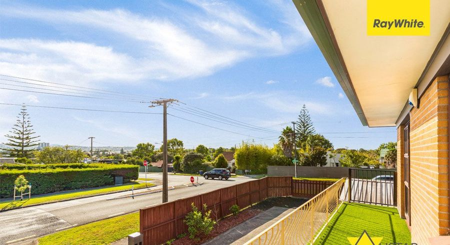  at 1/2 Northall Road, New Lynn, Waitakere City, Auckland