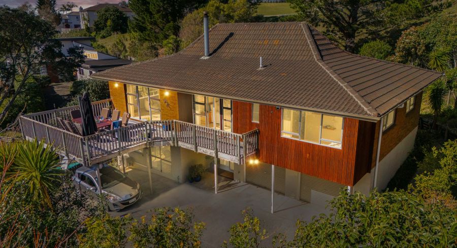  at 54 Saddleback Rise, Murrays Bay, North Shore City, Auckland
