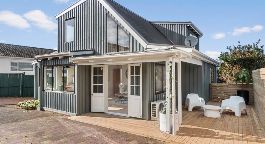  at 22A Highland Road, Mount Albert, Auckland