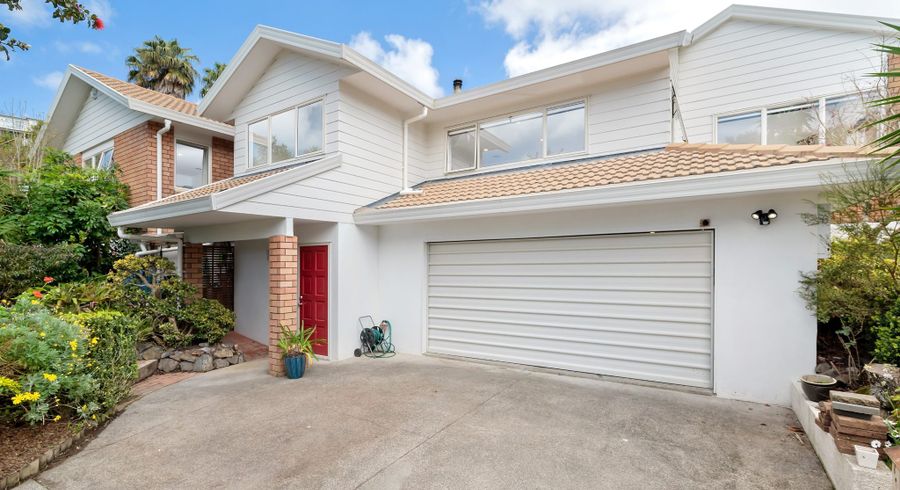  at 17 Emlyn Place, Torbay, Auckland