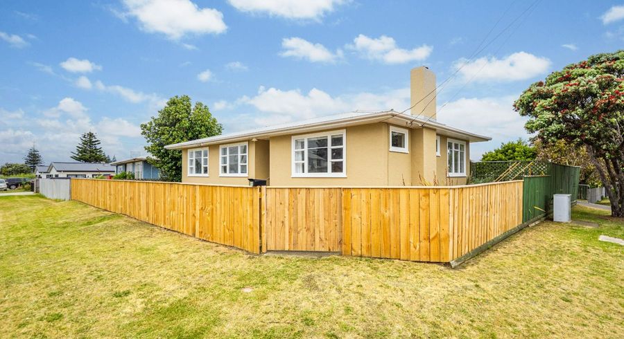  at 15 Egmont Street, Castlecliff, Whanganui, Manawatu / Whanganui