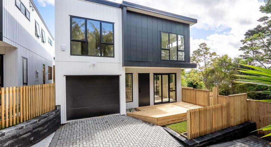  at 5/129 Arran Road, Browns Bay, North Shore City, Auckland