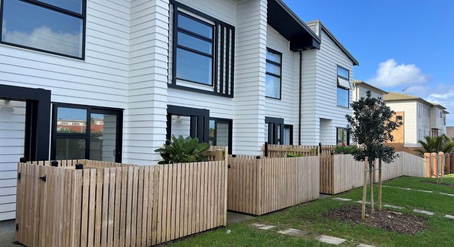  at 156B Mcleod Road, Te Atatū South, Auckland