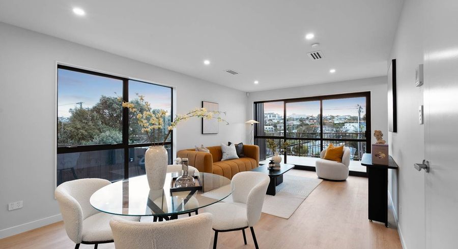  at 5/32 Beulah Avenue, Rothesay Bay, North Shore City, Auckland