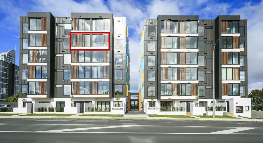  at 401/74 Anzac Street, Takapuna, Auckland