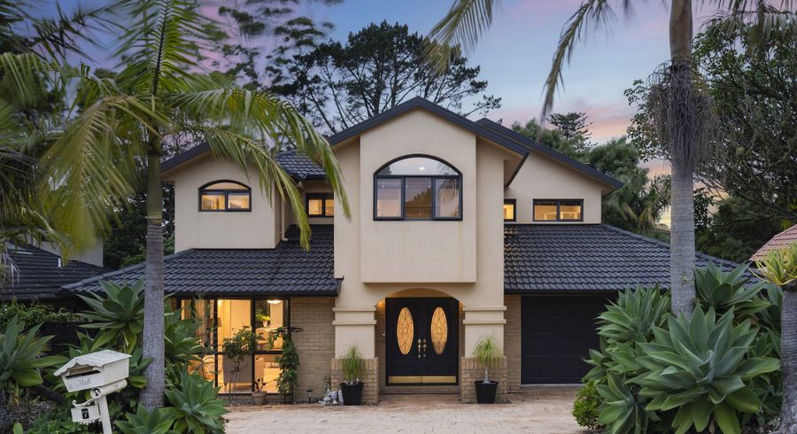  at 7 Twin Court, Albany, Auckland