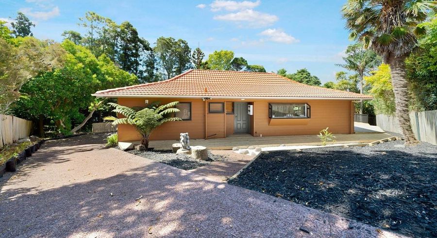  at 19 Clearview Heights, Ranui, Auckland