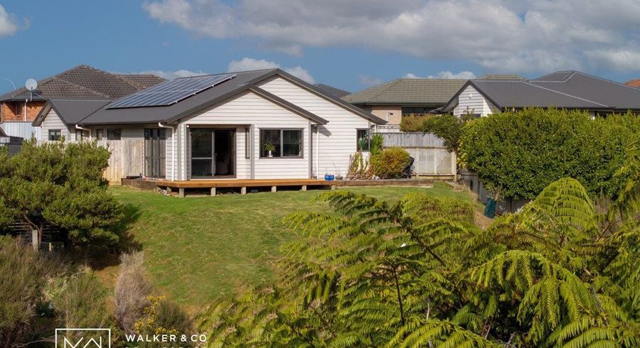  at 7 Percy Kinsman Crescent, Riverstone Terraces, Upper Hutt