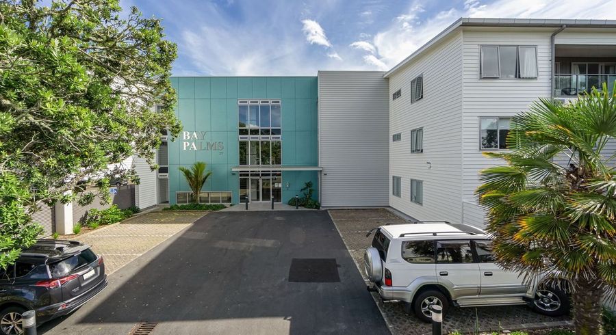  at E12/30 Bute Rd, Browns Bay, North Shore City