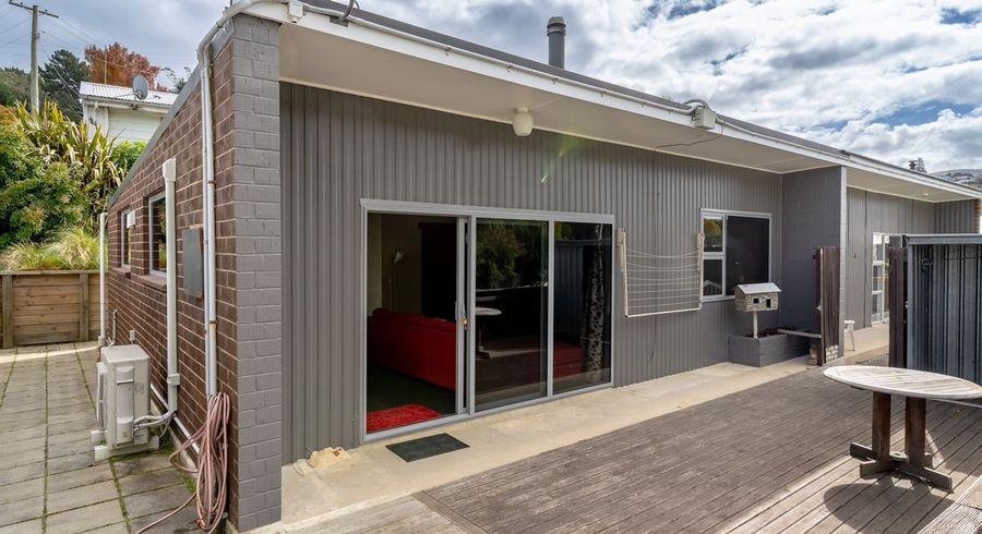  at 186B Kaikorai Valley Road, Bradford, Dunedin