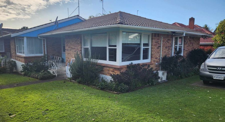  at 1/4 Bennett Street, Mount Albert, Auckland