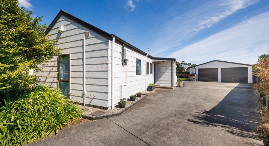  at 20 Cargill Grove, Kelvin Grove, Palmerston North, Manawatu / Whanganui