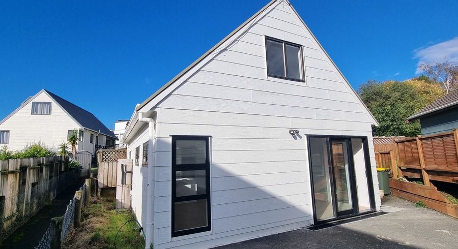  at 12A Sunward Rise, Glenfield, North Shore City, Auckland