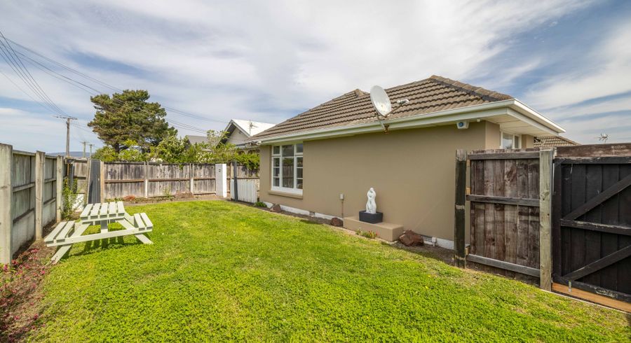  at 1/100 Oram Avenue, New Brighton, Christchurch