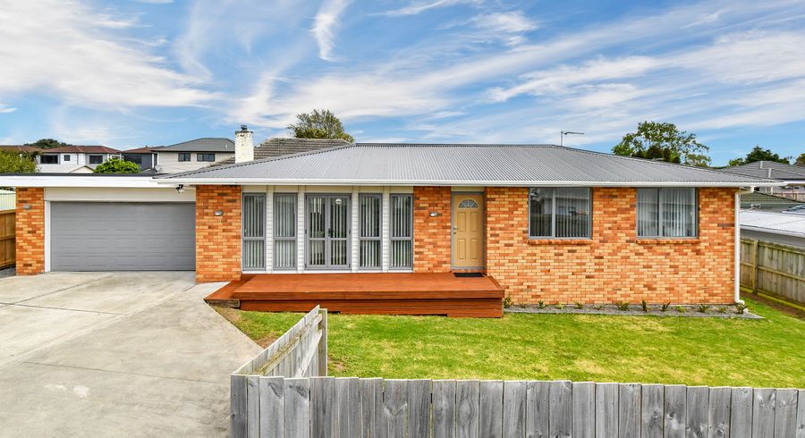  at 6 Dennis Road, Papatoetoe, Auckland