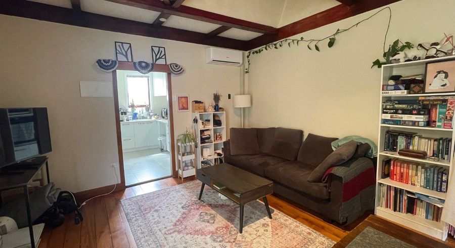  at 2/352 Mount Albert Road, Mount Roskill, Auckland City, Auckland