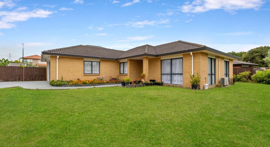  at 1 Carrick Glen Avenue, Flat Bush, Auckland