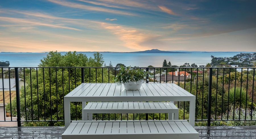  at 832A Beach Road, Torbay, Auckland