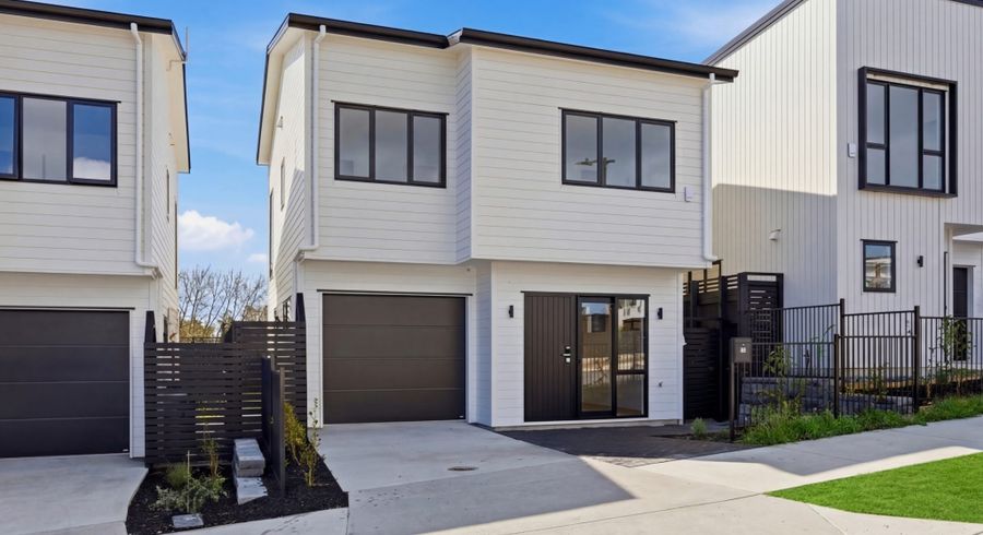  at 55 Whiteywood Street, Westgate, Waitakere City, Auckland