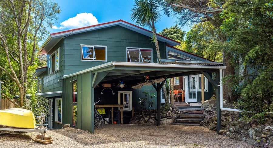  at 6 Taraire Street, Ostend, Waiheke Island
