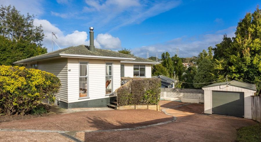  at 40 Vina Place, Massey, Waitakere City, Auckland