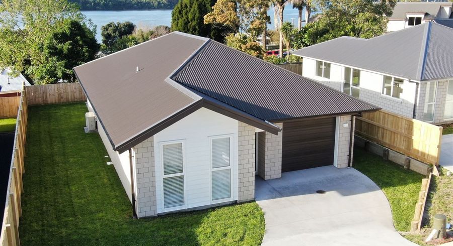  at 5 Te Rehutai Rise, Welcome Bay, Tauranga