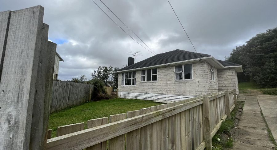  at 21 Worcester Place, Cannons Creek, Porirua, Wellington