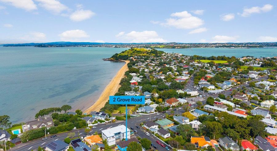  at 2 Grove Road, Narrow Neck, Auckland