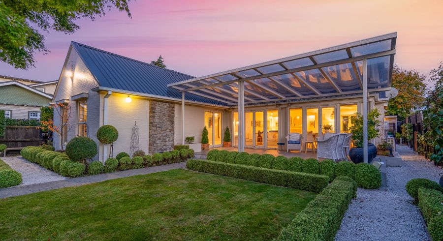  at 10 Wai-iti Terrace, Burnside, Christchurch City, Canterbury