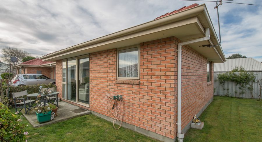  at 2/19 Collingwood Street, New Brighton, Christchurch