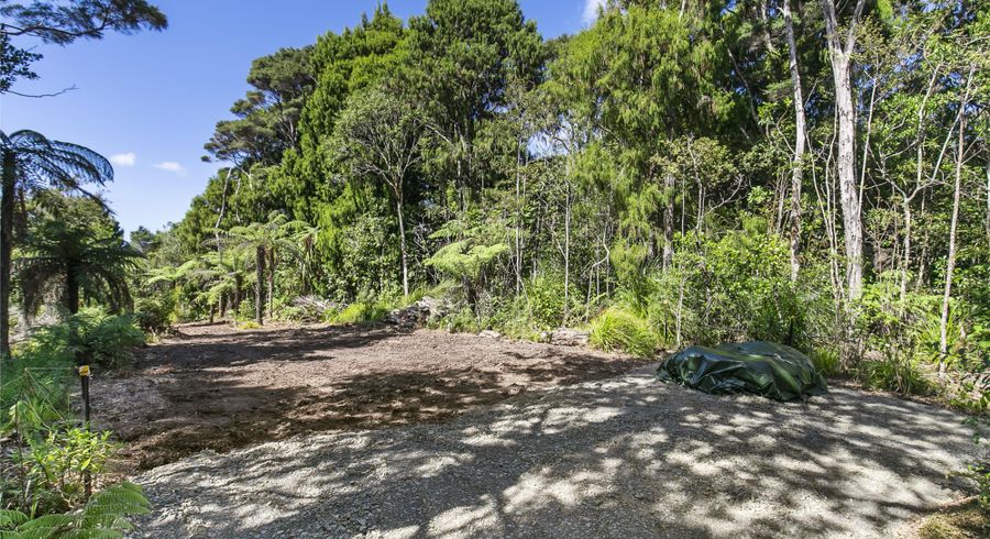  at 747 Scenic Drive, Henderson Valley, Auckland
