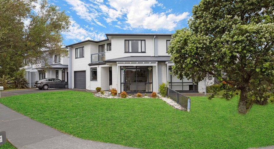  at 17/2 Armoy Drive, East Tamaki, Manukau City, Auckland