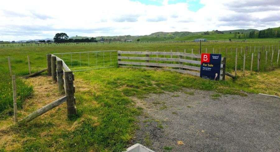  at 8 Horseshoe Lane, Pahiatua, Tararua, Manawatu / Whanganui